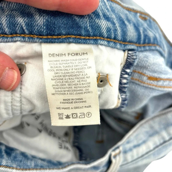 Aritzia Denim Forum The Arlo High Rise Straight Jeans Light Wash Blue Size 25 - Picture 11 of 12